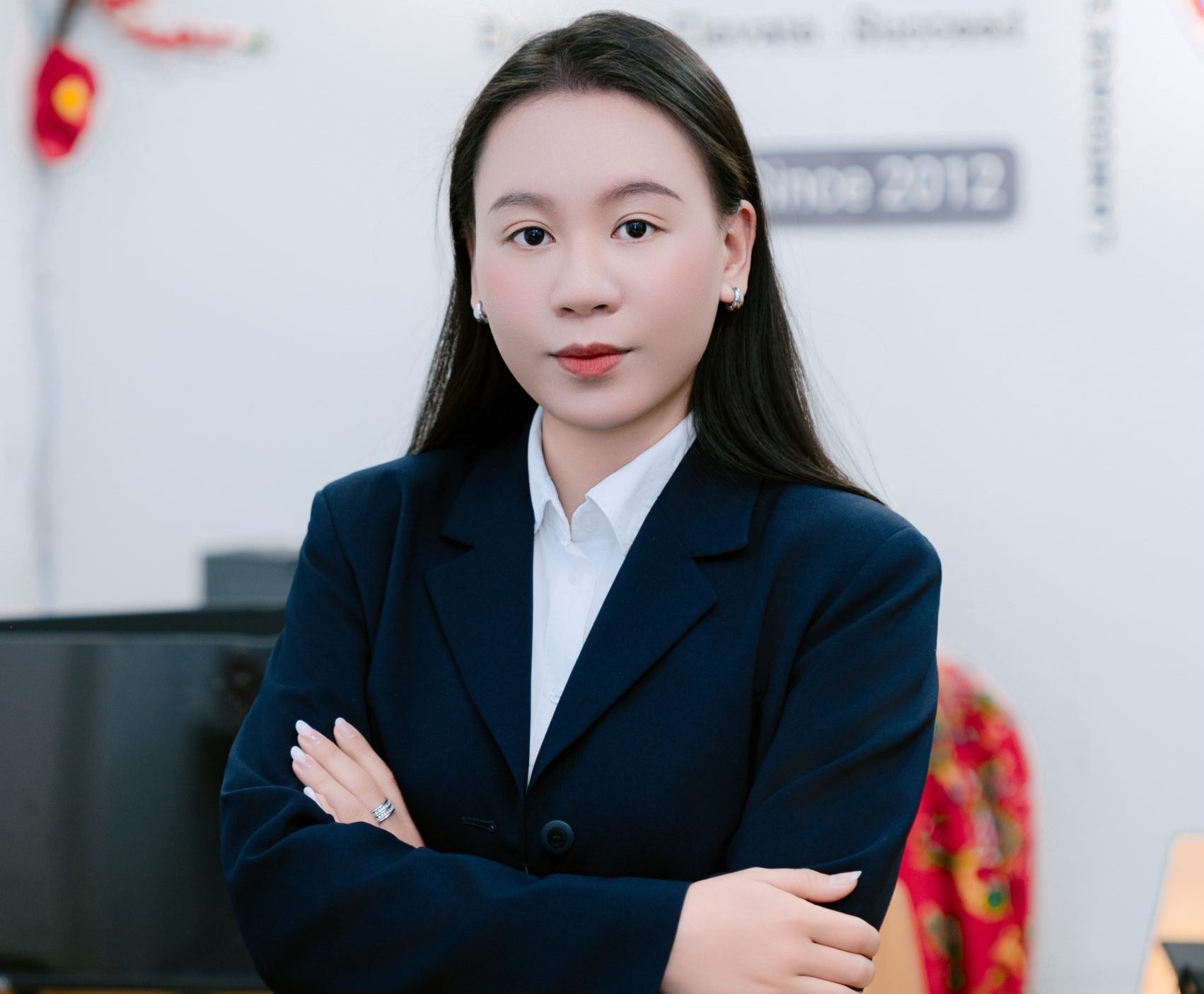 Cô Mai Hương