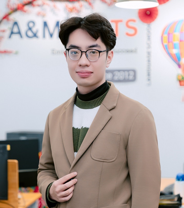 Thầy Việt Dũng